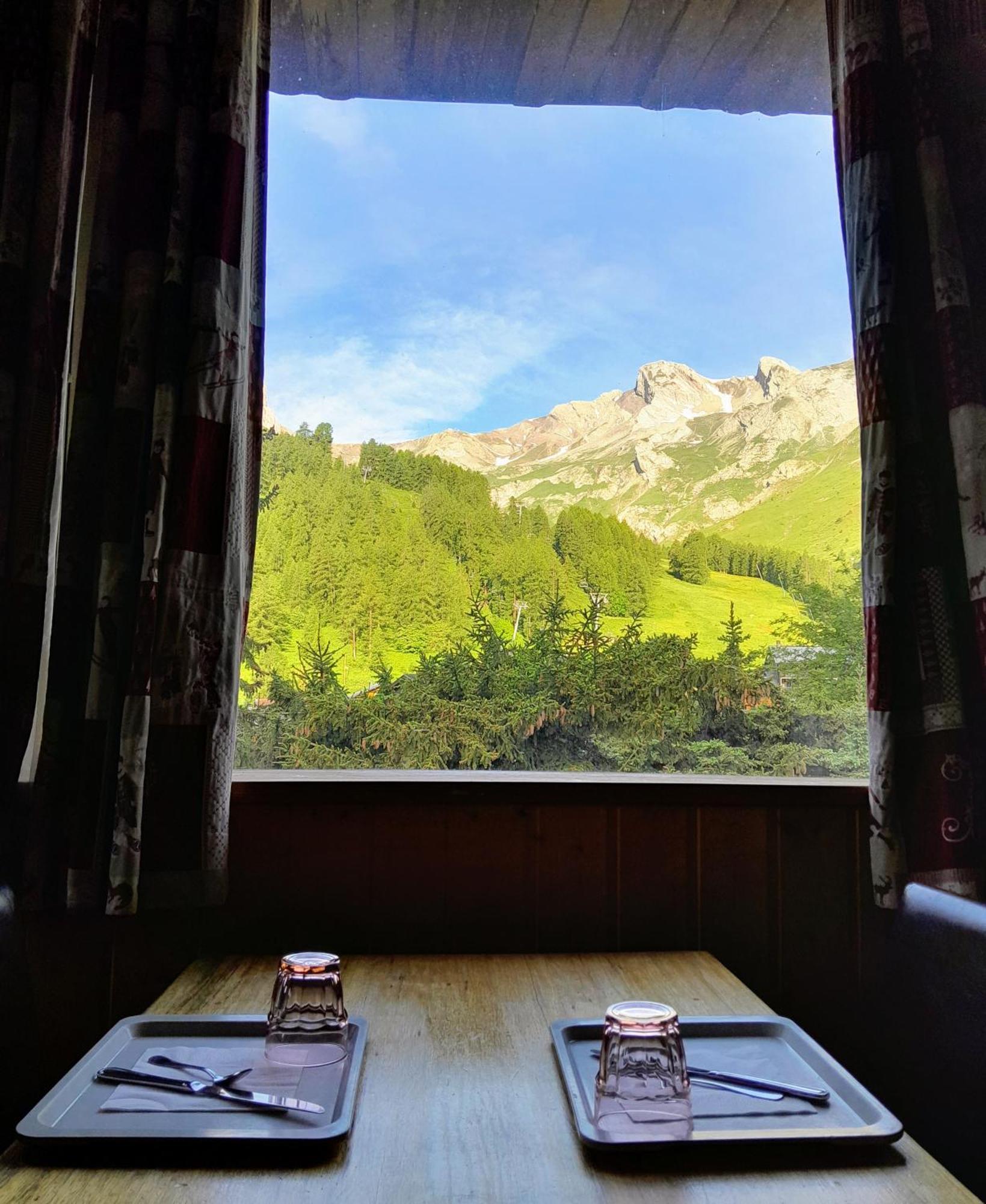Hotel Restaurant La Source Allos Esterno foto