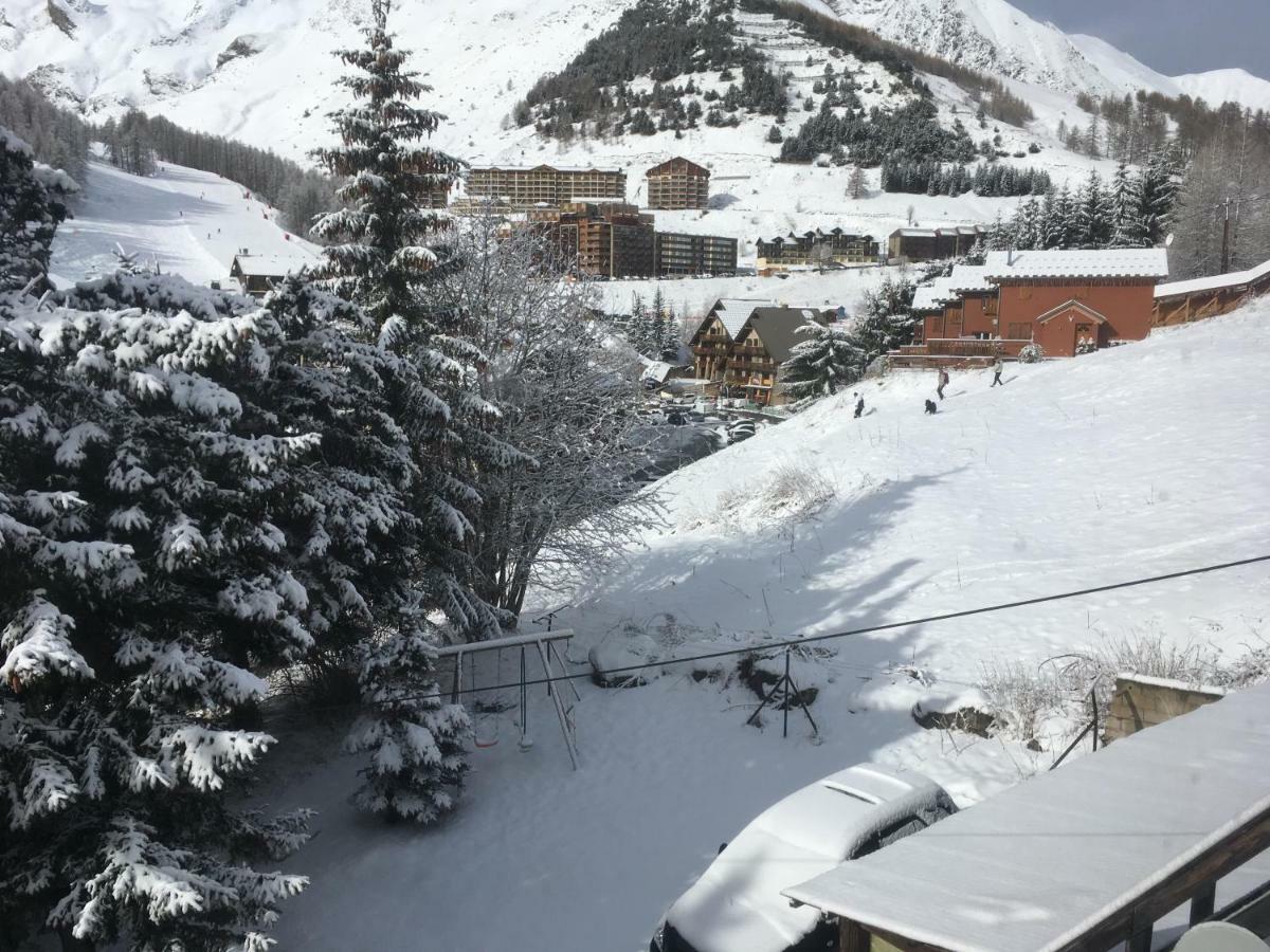 Hotel Restaurant La Source Allos Esterno foto